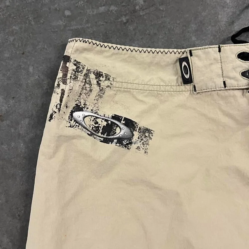 Oakley Cyber Tech Vintage Y2K Beige Cargo Board Shorts